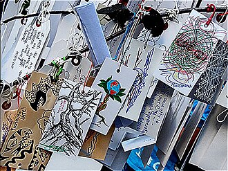 ヨーコ・オノ《Wish Tree》